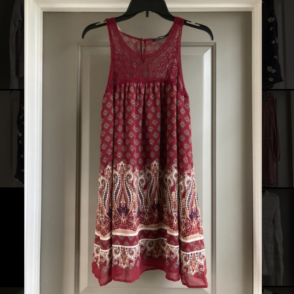 Boutique Shift Dress with Lace Neckline Detail